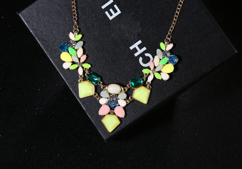 New Arrival Resin Fashion Colorful Cute Charm Gem Flower Choker Necklaces & Pendants Fashion Jewelry Woman Gift Summer style