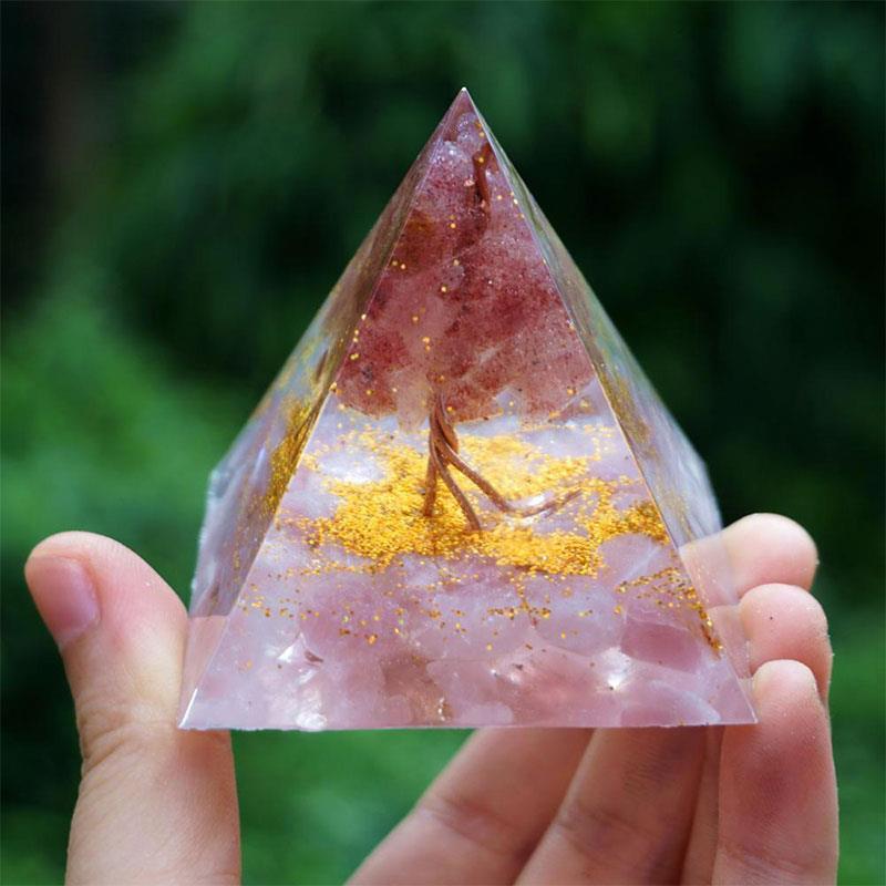 Pyramid Crystal Gravel Epoxy Resin Home Decoration