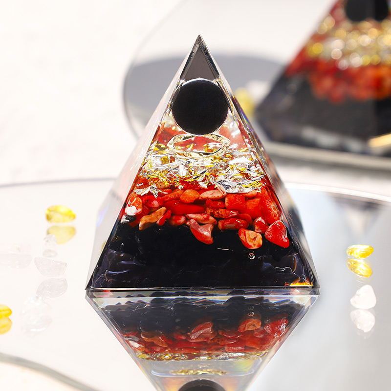 Pyramid Crystal Gravel Epoxy Resin Home Decoration