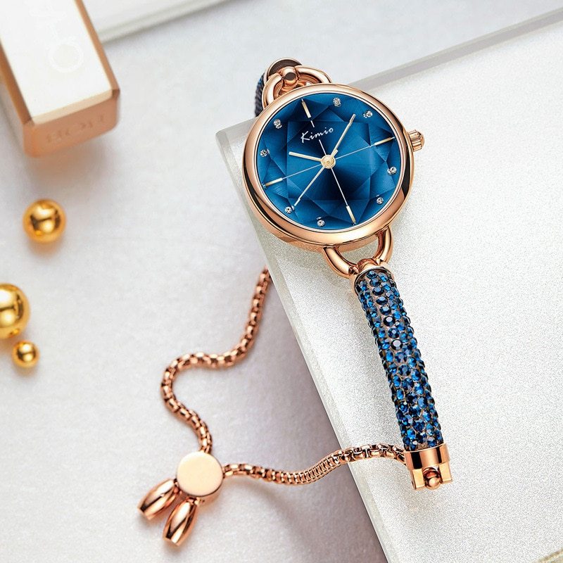 Small dial quartz female watch