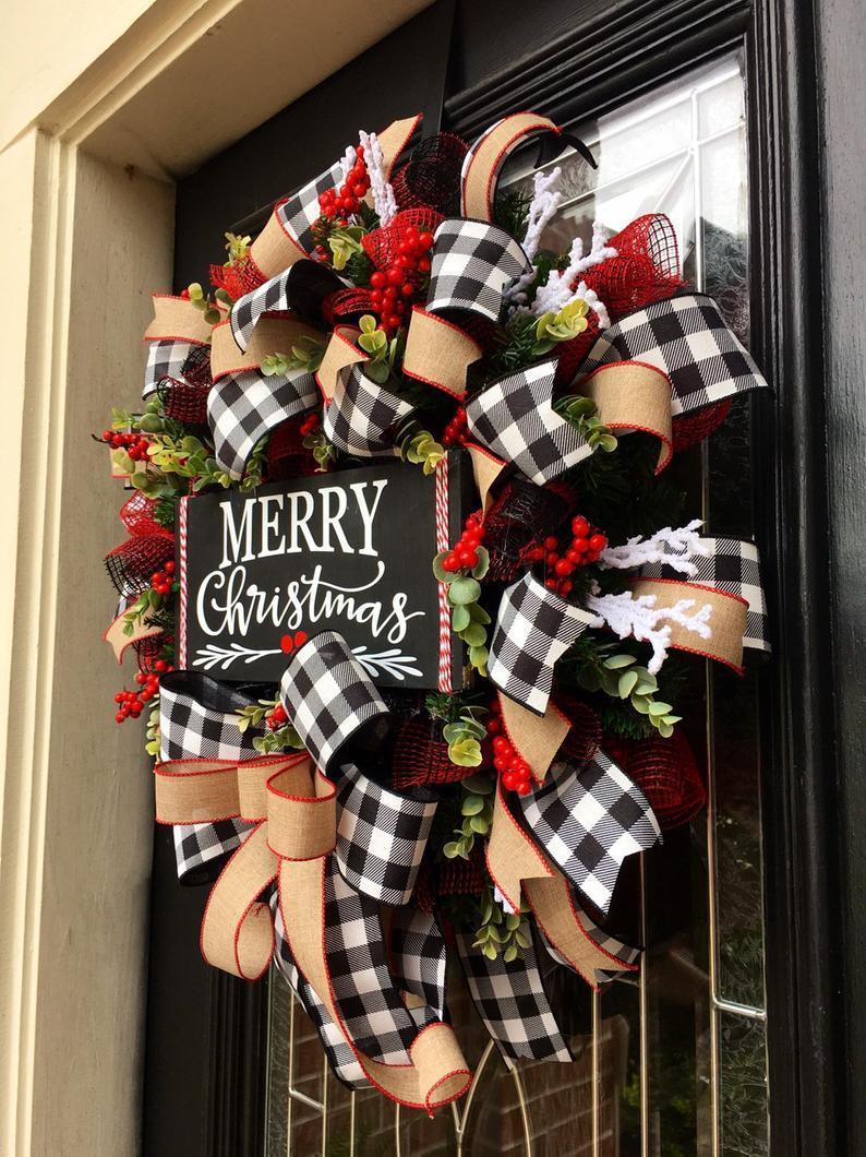 Christmas bow garland