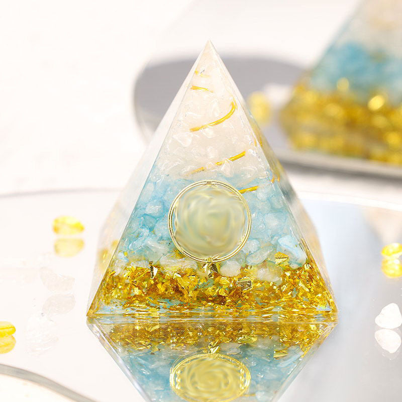 Pyramid Crystal Gravel Epoxy Resin Home Decoration