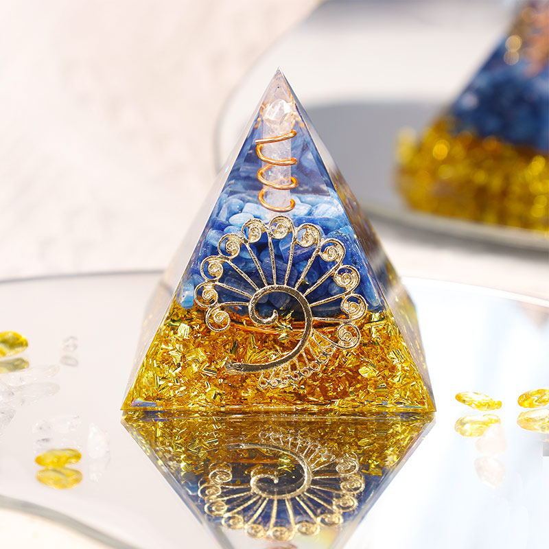 Pyramid Crystal Gravel Epoxy Resin Home Decoration