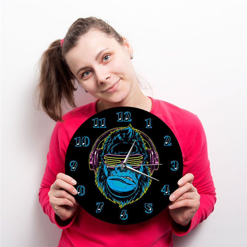 Stylish Gorilla Wear Headphones To Listen To Music Modern Wall Clock DJ Home Decoration Wall Clock
