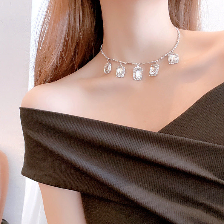 Fashion Hot Seller Shaped Zircon Necklace