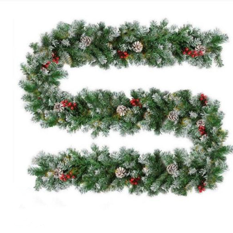 2.7 M PVC Spray White Rattan Garland