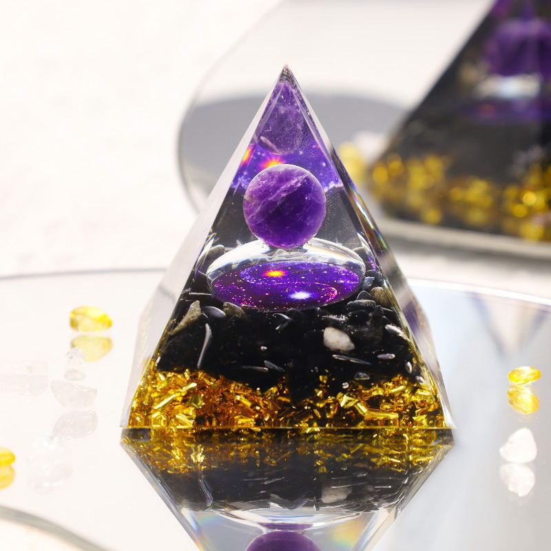 Pyramid Crystal Gravel Epoxy Resin Home Decoration