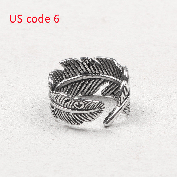 Vintage Thai Silver Male Indian Feather Arrow Ring
