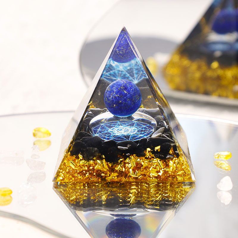 Pyramid Crystal Gravel Epoxy Resin Home Decoration